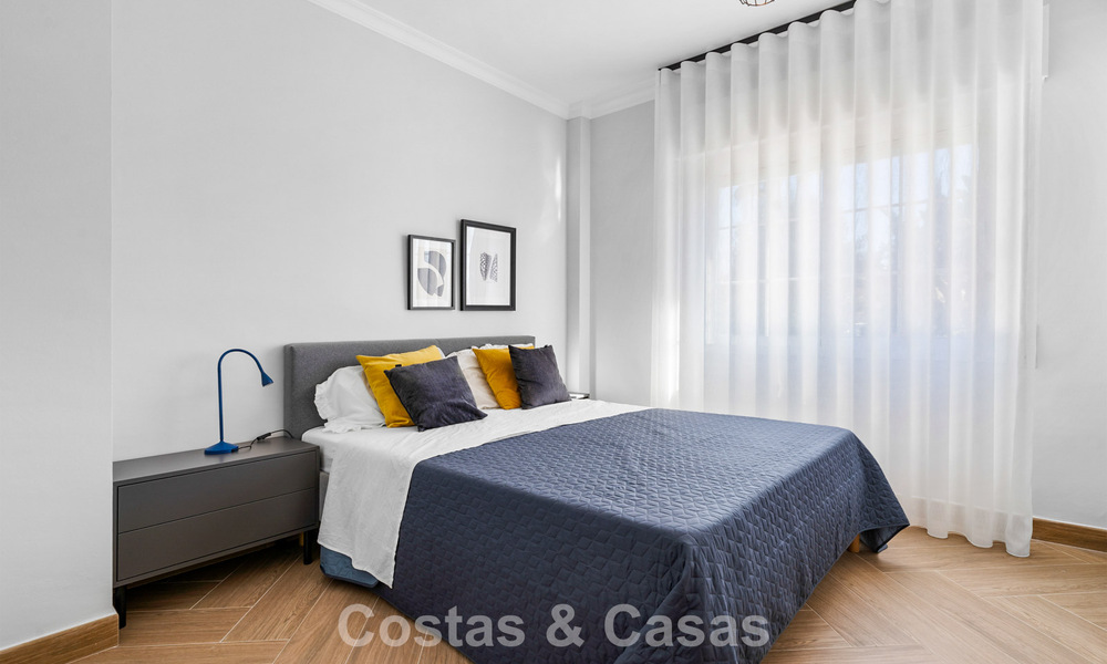 Instapklare luxevilla in Mediterrane bouwstijl te koop in een residentiële woonwijk in de golfvallei van Mijas, Costa del Sol 775145