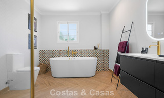 Instapklare luxevilla in Mediterrane bouwstijl te koop in een residentiële woonwijk in de golfvallei van Mijas, Costa del Sol 775152 