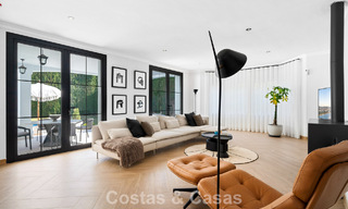 Instapklare luxevilla in Mediterrane bouwstijl te koop in een residentiële woonwijk in de golfvallei van Mijas, Costa del Sol 775162 