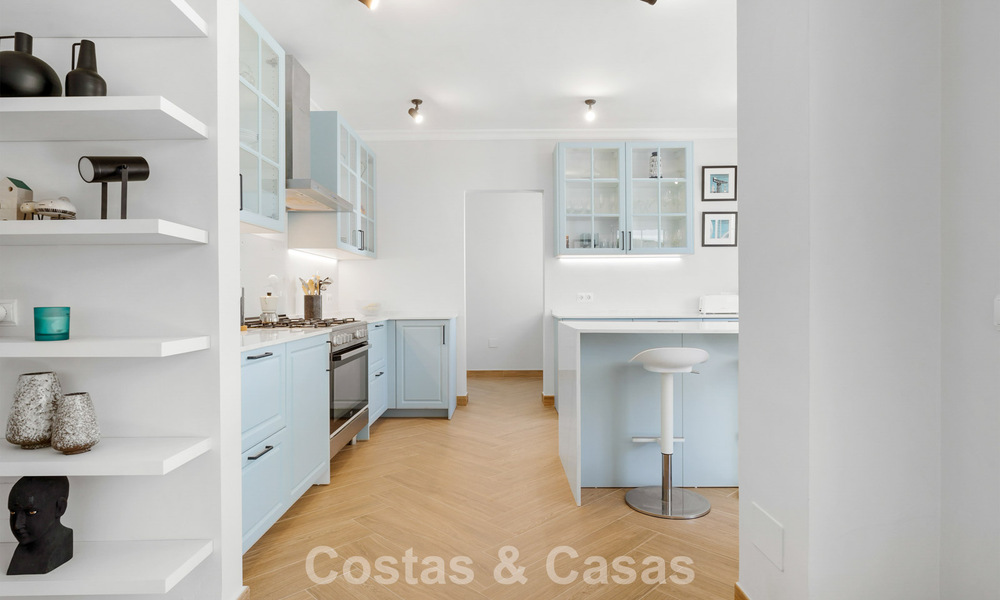 Instapklare luxevilla in Mediterrane bouwstijl te koop in een residentiële woonwijk in de golfvallei van Mijas, Costa del Sol 775166