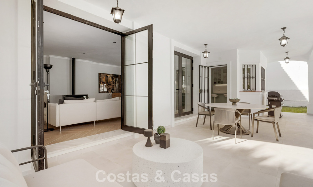 Instapklare luxevilla in Mediterrane bouwstijl te koop in een residentiële woonwijk in de golfvallei van Mijas, Costa del Sol 775178