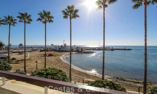 Eerstelijnsstrand appartement met fenomenaal uitzicht te koop in Marbella centrum 775038 