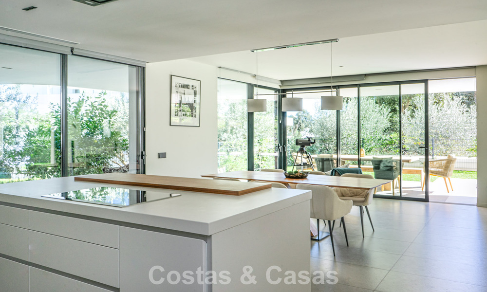 Modernistische begane grond appartement in een omsloten community van Sotogrande, Costa del Sol 775337