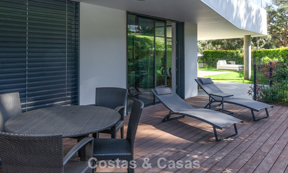 Modernistische begane grond appartement in een omsloten community van Sotogrande, Costa del Sol 775357
