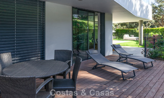 Modernistische begane grond appartement in een omsloten community van Sotogrande, Costa del Sol 775357 