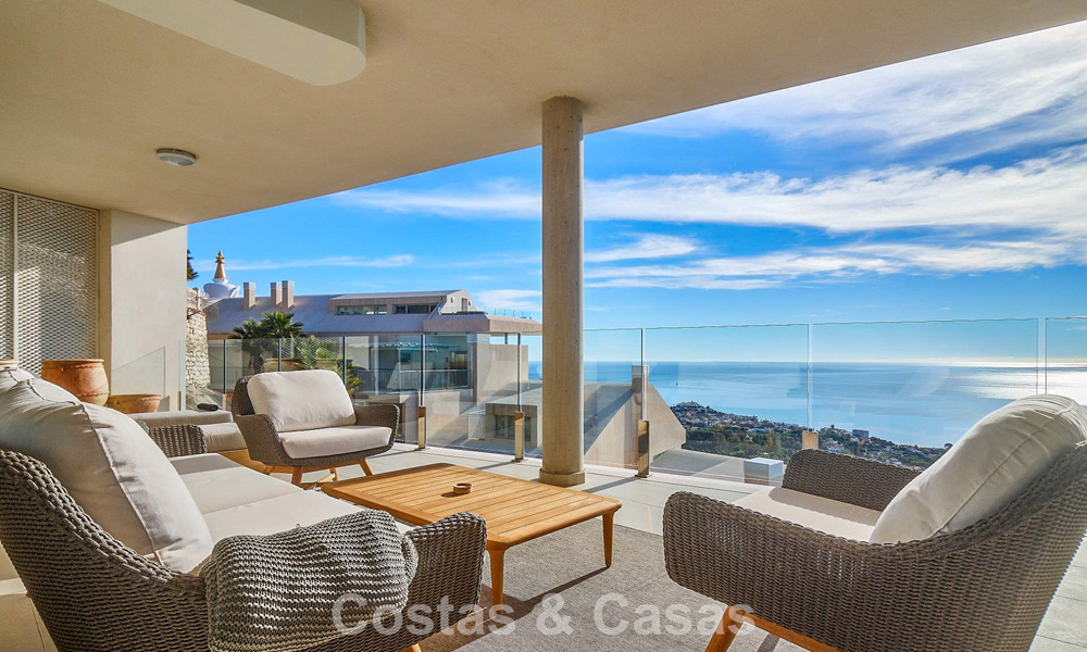 Instapklaar, vooruitstrevend appartement met panoramisch zeezicht te koop in Benalmadena, Costa del Sol 775488
