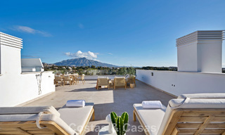 Recent gebouwd penthouse met ruim solarium te koop in een gated complex in Benahavis - Marbella 775482 