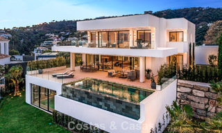 Gesofisticeerde designervilla met magnifiek zeezicht te koop in El Madroñal, Benahavis - Marbella 795614 