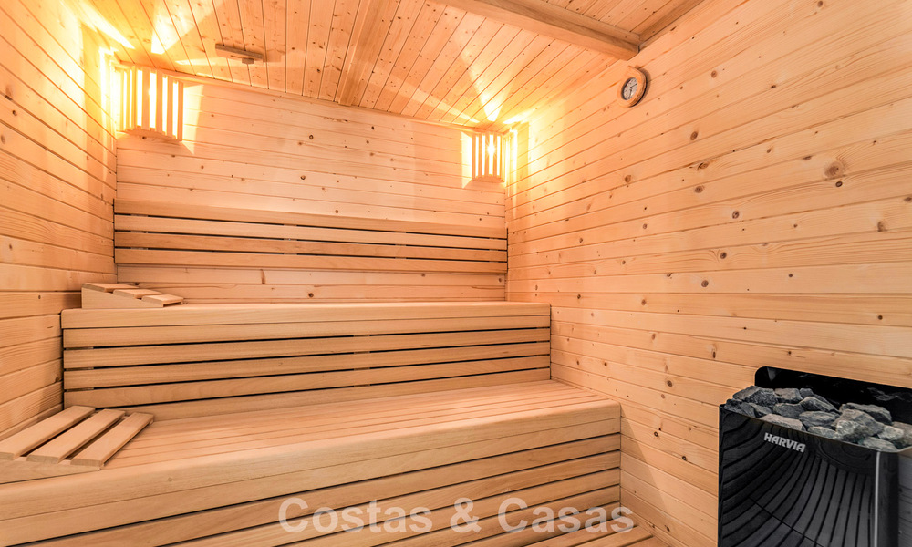 Gesofisticeerde designervilla met magnifiek zeezicht te koop in El Madroñal, Benahavis - Marbella 795641