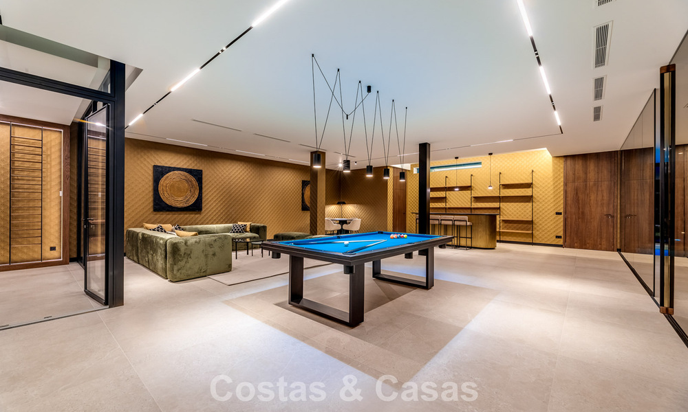 Geavanceerde designervilla met prachtig zeezicht te koop in El Madroñal, Benahavis - Marbella 796840