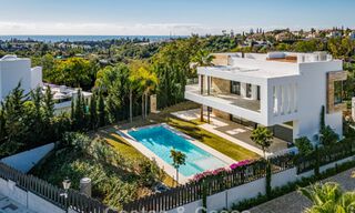 Geavanceerde luxevilla te koop in een exclusieve gated community op Marbella’s prestigieuze Golden Mile 775568 