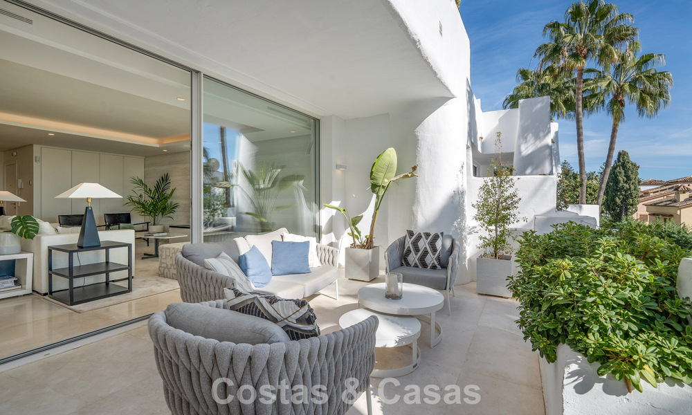 Luxueus gerenoveerd duplex penthouse te koop, in Puente Romano op de Golden Mile van Marbella 775594