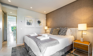 Luxueus gerenoveerd duplex penthouse te koop, in Puente Romano op de Golden Mile van Marbella 775601 