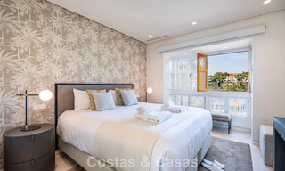 Luxueus gerenoveerd duplex penthouse te koop, in Puente Romano op de Golden Mile van Marbella 775606 