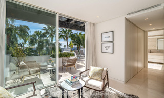 Luxueus gerenoveerd duplex penthouse te koop, in Puente Romano op de Golden Mile van Marbella 775618 