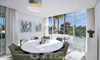 Luxueus gerenoveerd duplex penthouse te koop, in Puente Romano op de Golden Mile van Marbella 775620 