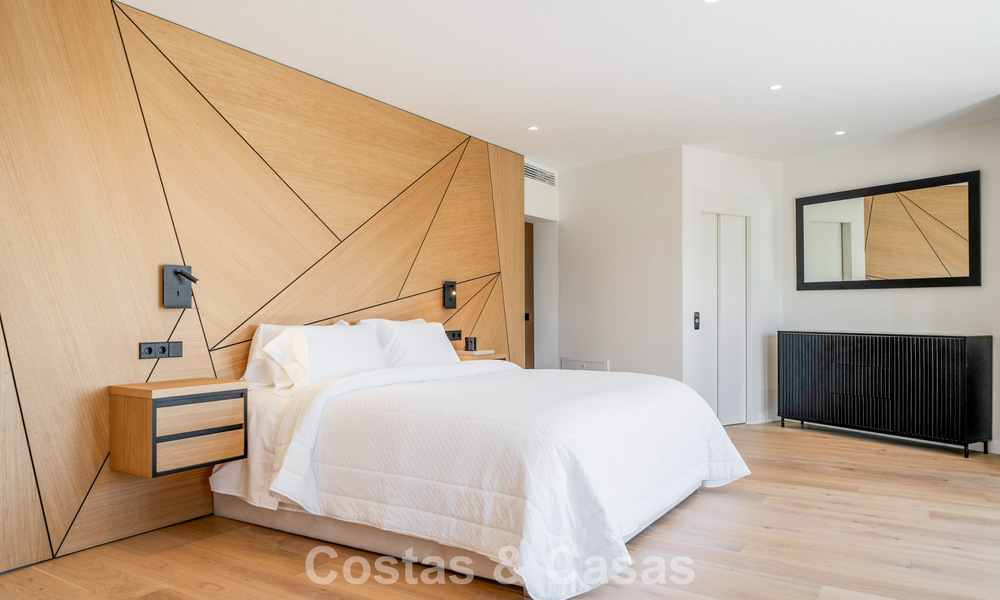 Moderne mediterrane villa met eigentijdse invloeden te koop aan Marbella’s Golden Mile 775640