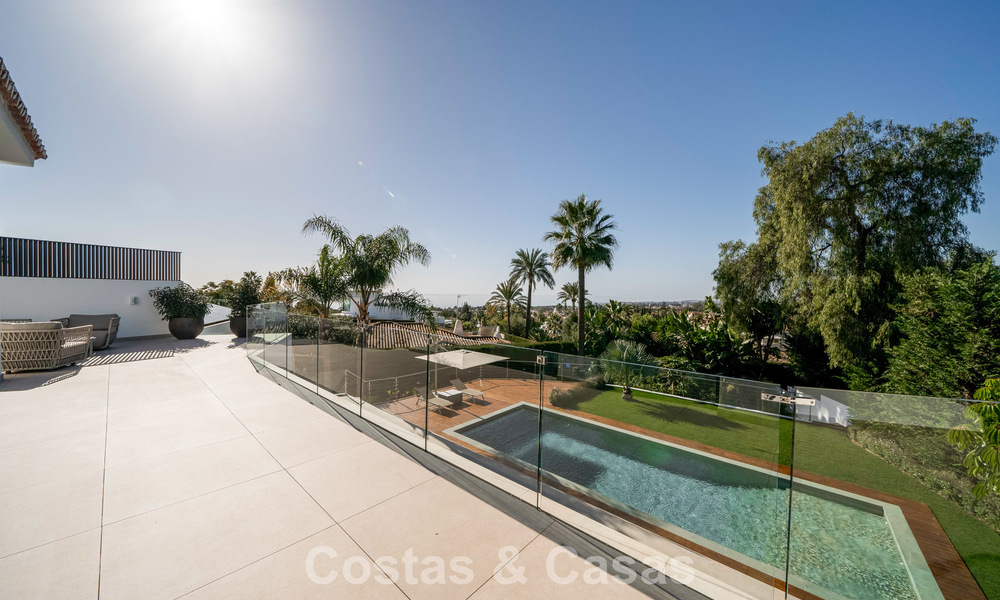 Moderne mediterrane villa met eigentijdse invloeden te koop aan Marbella’s Golden Mile 775647