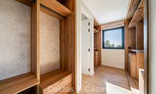 Moderne mediterrane villa met eigentijdse invloeden te koop aan Marbella’s Golden Mile 775652 