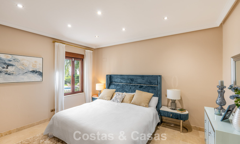 Royale Mediterrane luxevilla met veel slaapkamers en spectaculaire vergezichten te koop in Benahavis - Marbella 775669