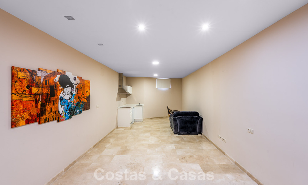 Royale Mediterrane luxevilla met veel slaapkamers en spectaculaire vergezichten te koop in Benahavis - Marbella 775684