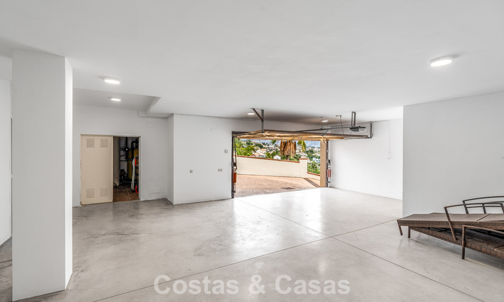 Royale Mediterrane luxevilla met veel slaapkamers en spectaculaire vergezichten te koop in Benahavis - Marbella 775690