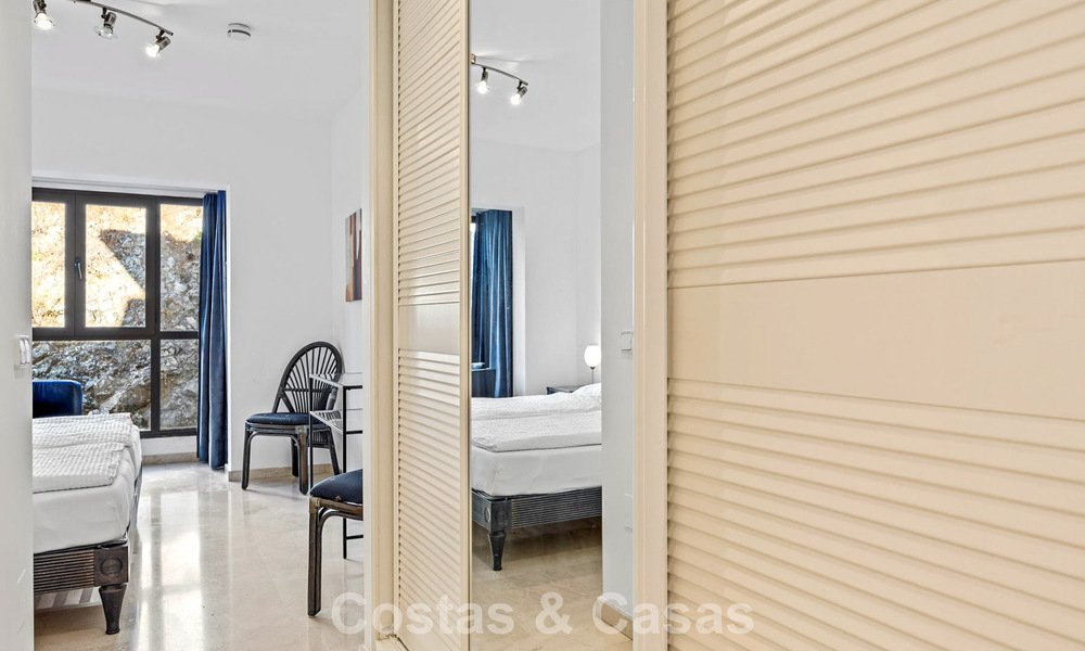 Instapklaar, ruim 3-slaapkamer appartement te koop omringd door golfbanen in Benahavis - Marbella 775720