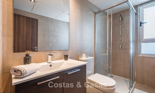 Beachside, eigentijds penthouse met groot solarium te koop in een modern complex in San Pedro, Marbella 775783 