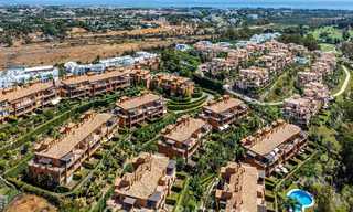 Schitterend penthouse met panoramische uitzichten te koop in een gated complex van Marbella - Benahavis 775859 