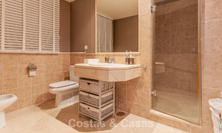 Schitterend penthouse met panoramische uitzichten te koop in een gated complex van Marbella - Benahavis 775865 