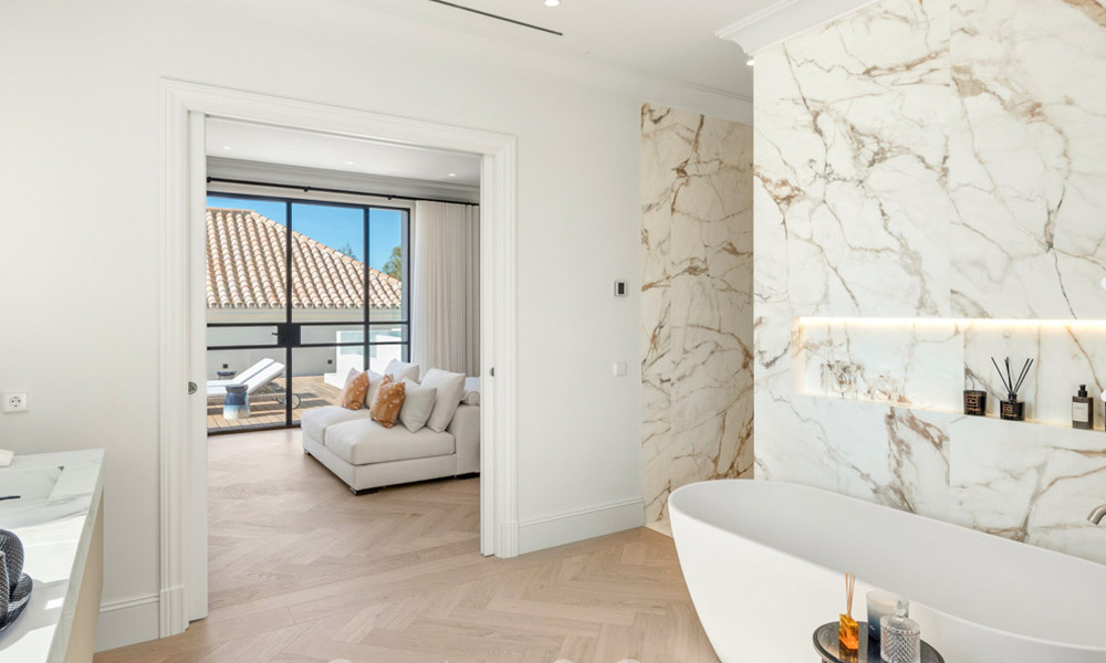 Nieuwbouw villaproject te koop dichtbij het strand en alle voorzieningen van Estepona centrum 775848