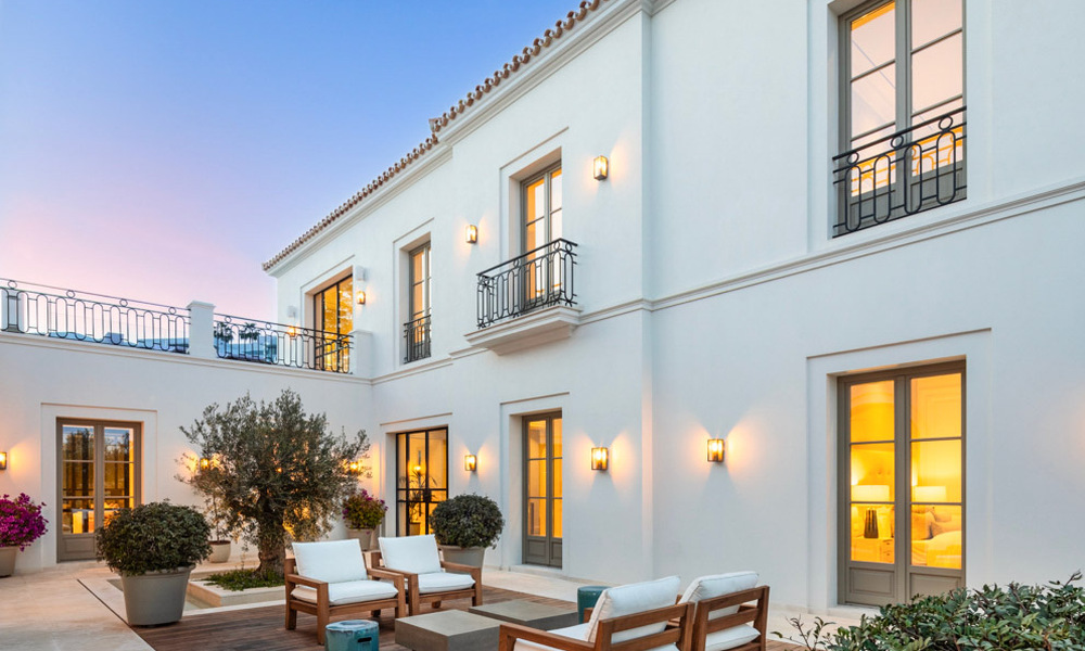 Nieuwbouw villaproject te koop dichtbij het strand en alle voorzieningen van Estepona centrum 775853