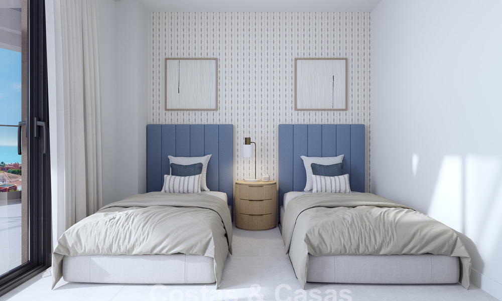 Duurzame nieuwe appartementen met zeezicht te koop op loopafstand van het strand in West-Estepona 775833