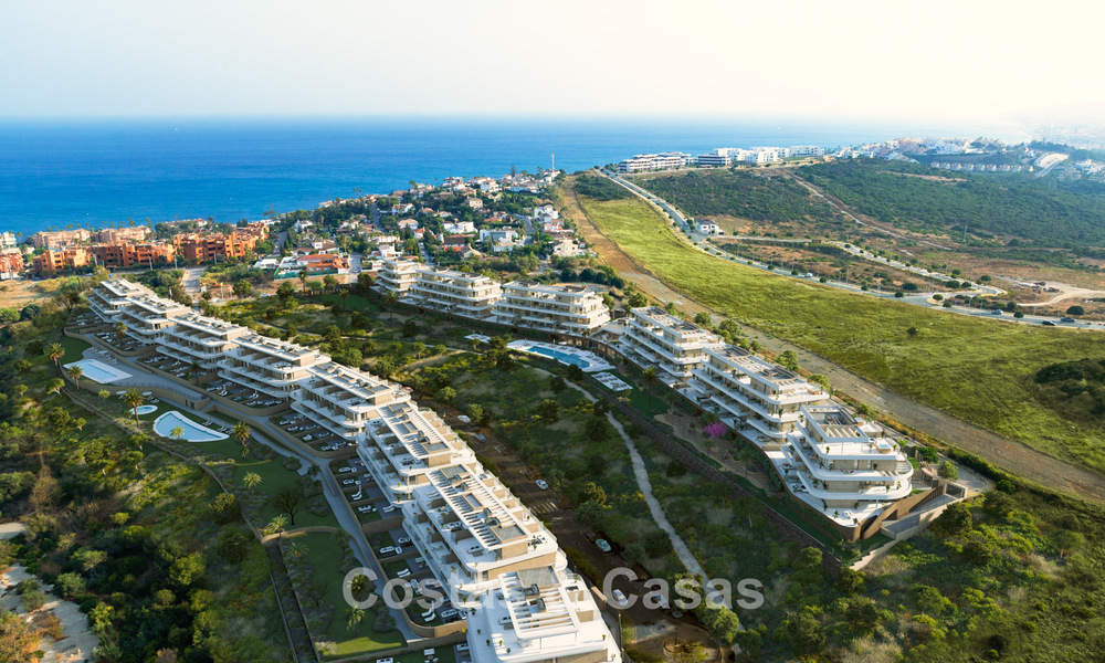 Duurzame nieuwe appartementen met zeezicht te koop op loopafstand van het strand in West-Estepona 775837