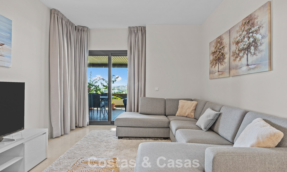 Luxe appartement te koop in het vooraanstaand 5* Los Flamingos Golfresort op de New Golden Mile, Marbella - Benahavis 776122