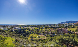 Luxe appartement te koop in het vooraanstaand 5* Los Flamingos Golfresort op de New Golden Mile, Marbella - Benahavis 776126 