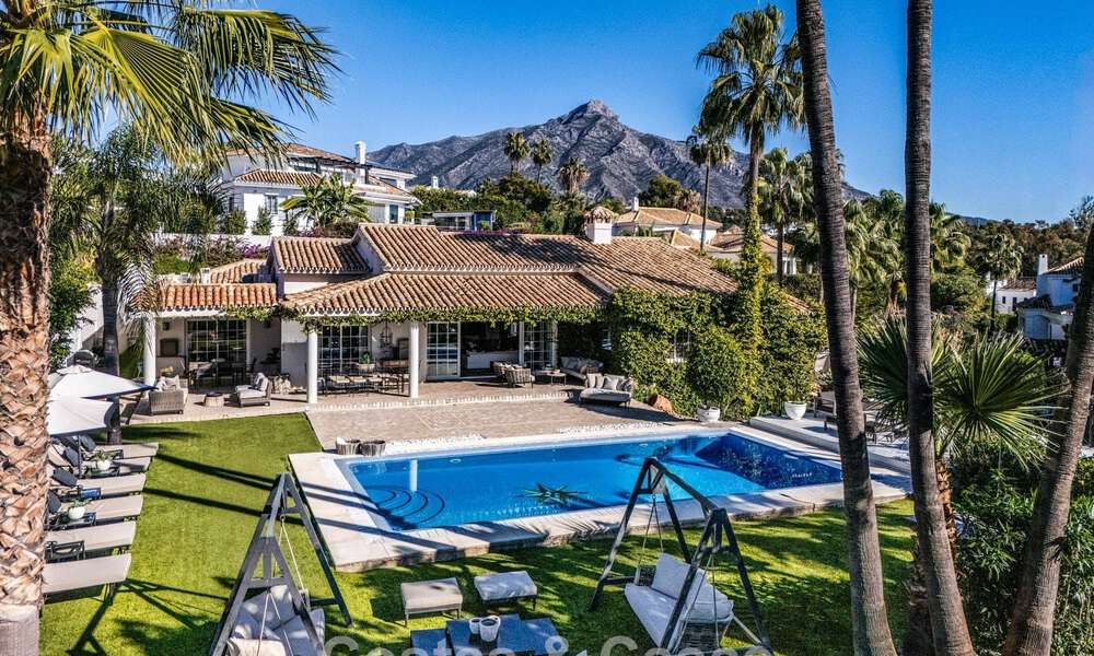 Instapklare luxevilla met een moderne mediterrane bouwstijl te koop in Nueva Andalucia’s golfvallei, Marbella 776266