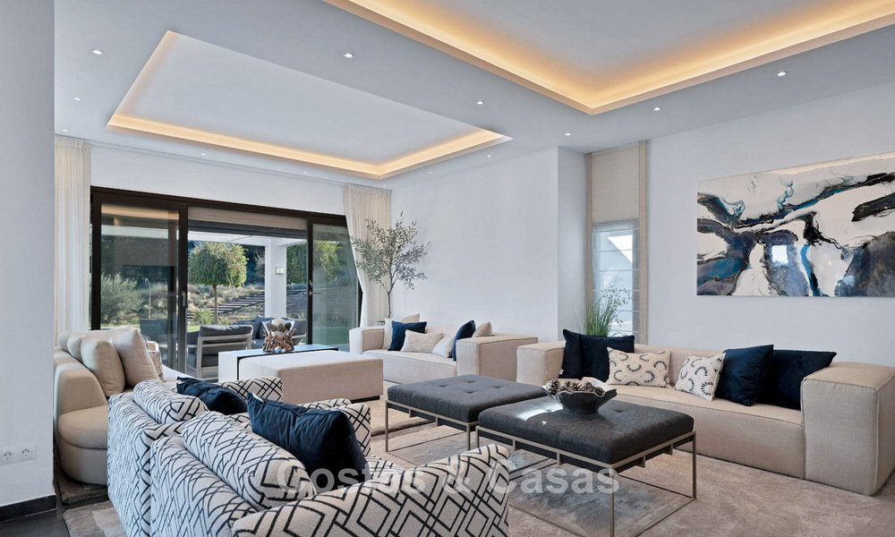 Luxueuze villa in mediterrane stijl te koop in een gated community omgeven door natuur in Marbella - Benahavis 776500