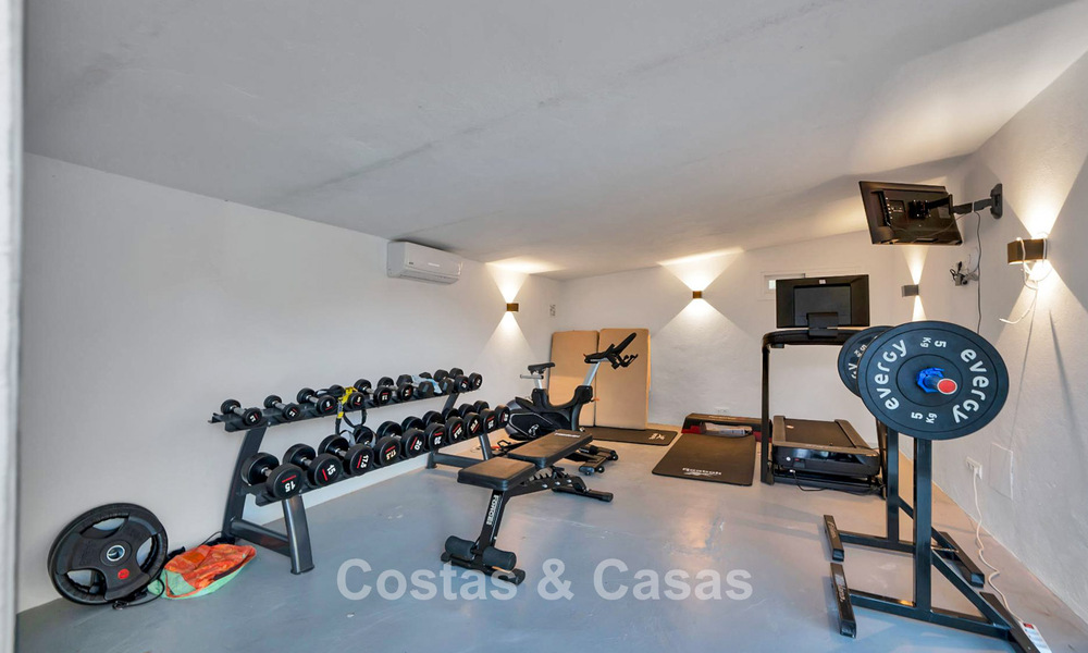 Luxueuze villa in mediterrane stijl te koop in een gated community omgeven door natuur in Marbella - Benahavis 776503