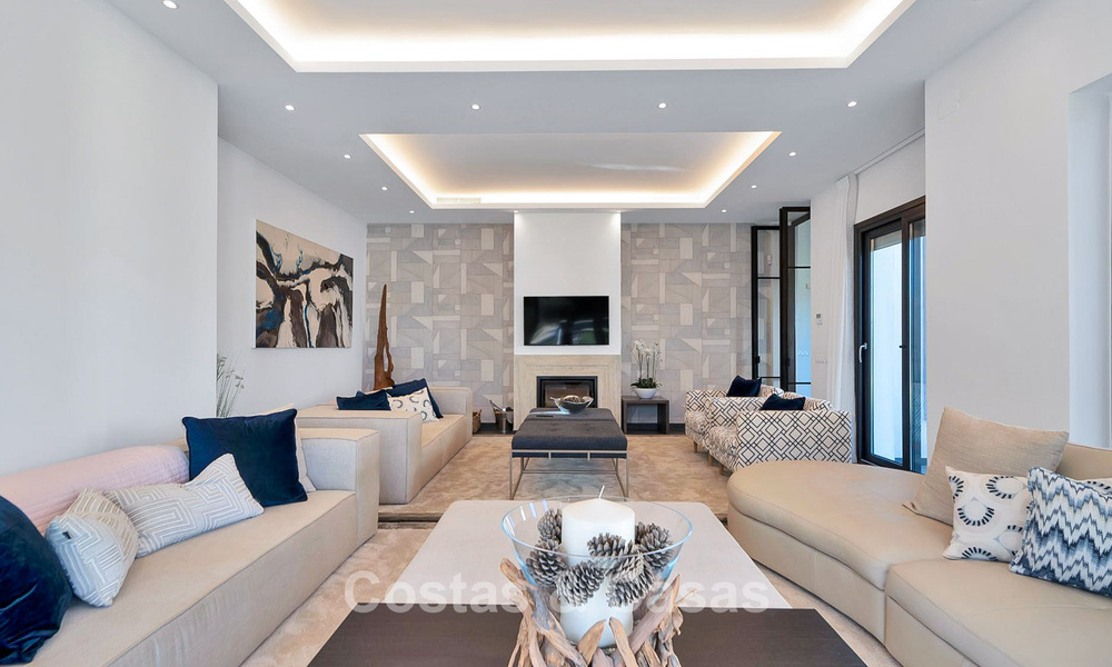 Luxueuze villa in mediterrane stijl te koop in een gated community omgeven door natuur in Marbella - Benahavis 776517