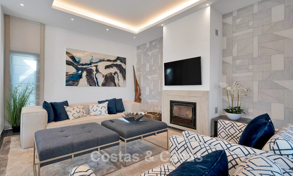 Luxueuze villa in mediterrane stijl te koop in een gated community omgeven door natuur in Marbella - Benahavis 776518