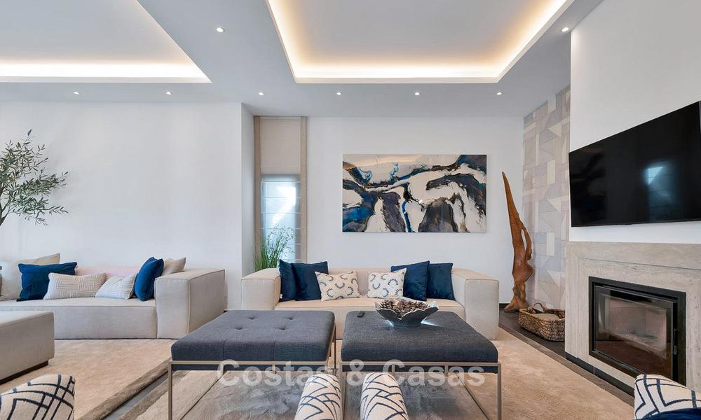 Luxueuze villa in mediterrane stijl te koop in een gated community omgeven door natuur in Marbella - Benahavis 776519