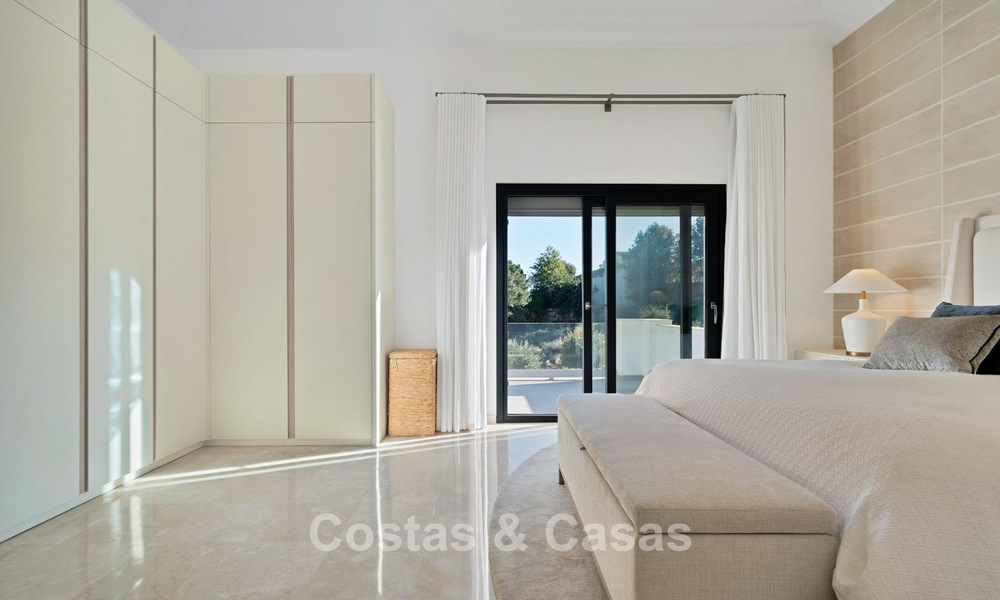 Luxueuze villa in mediterrane stijl te koop in een gated community omgeven door natuur in Marbella - Benahavis 776529