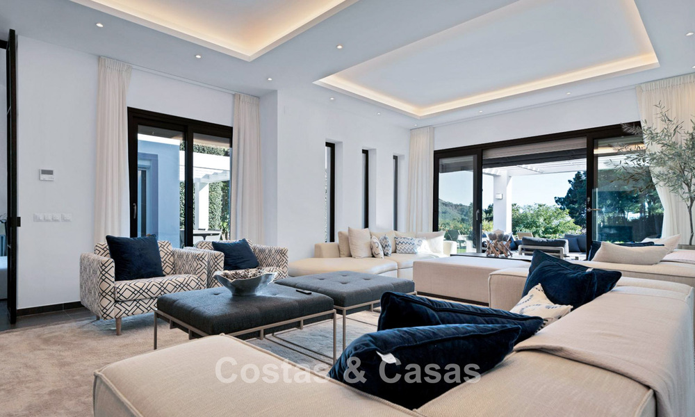 Luxueuze villa in mediterrane stijl te koop in een gated community omgeven door natuur in Marbella - Benahavis 776536