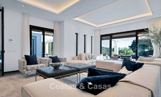 Luxueuze villa in mediterrane stijl te koop in een gated community omgeven door natuur in Marbella - Benahavis 776536 