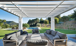 Luxueuze villa in mediterrane stijl te koop in een gated community omgeven door natuur in Marbella - Benahavis 776538 