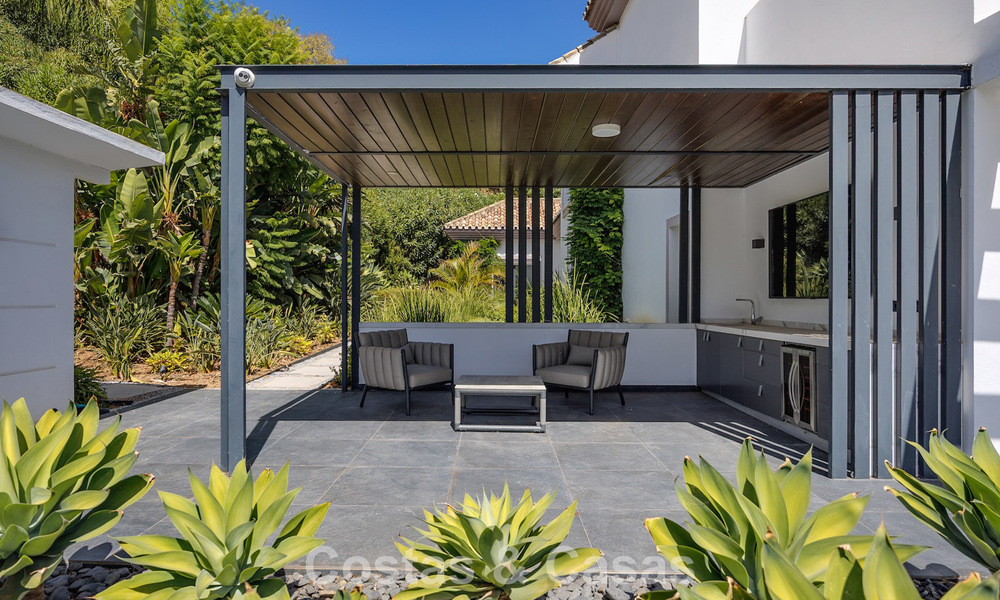 Luxueuze villa in mediterrane stijl te koop in een gated community omgeven door natuur in Marbella - Benahavis 805694