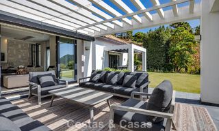 Luxueuze villa in mediterrane stijl te koop in een gated community omgeven door natuur in Marbella - Benahavis 805697 