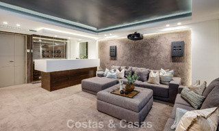 Eigentijdse luxevilla te koop, in een exclusieve, afgeschermde woonwijk op Marbella’s prestigieuze Golden Mile 776680 