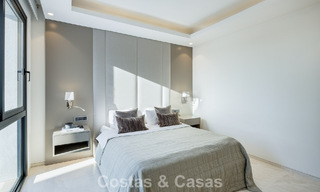 Eigentijdse luxevilla te koop, in een exclusieve, afgeschermde woonwijk op Marbella’s prestigieuze Golden Mile 776691 